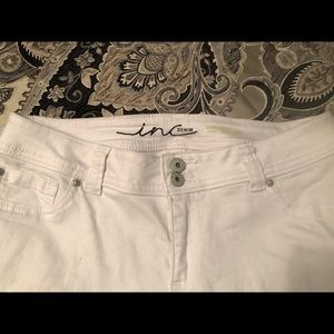 INC CURVY FIT white jeans
